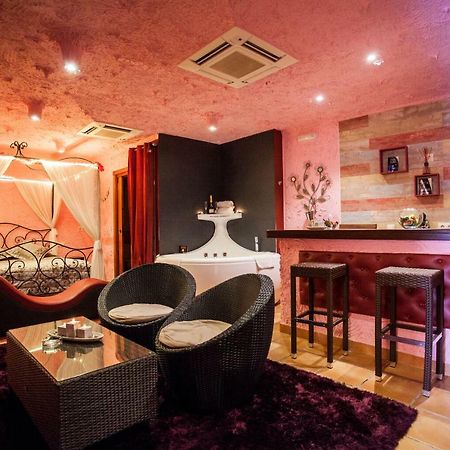 Apartamentos Luxury Ciempozuelos Kültér fotó
